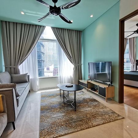 Sky Suites Klcc By Autumn Suites Premium Stay Kuala Lumpur Room photo