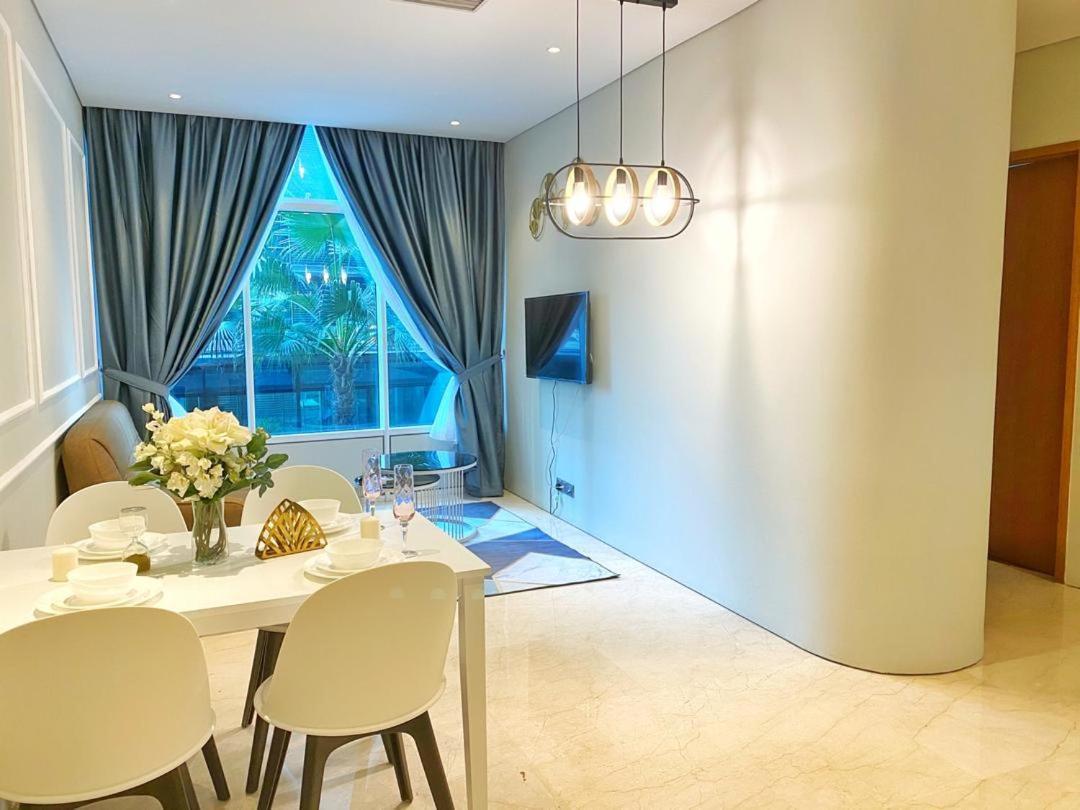 Sky Suites Klcc By Autumn Suites Premium Stay Kuala Lumpur Room photo