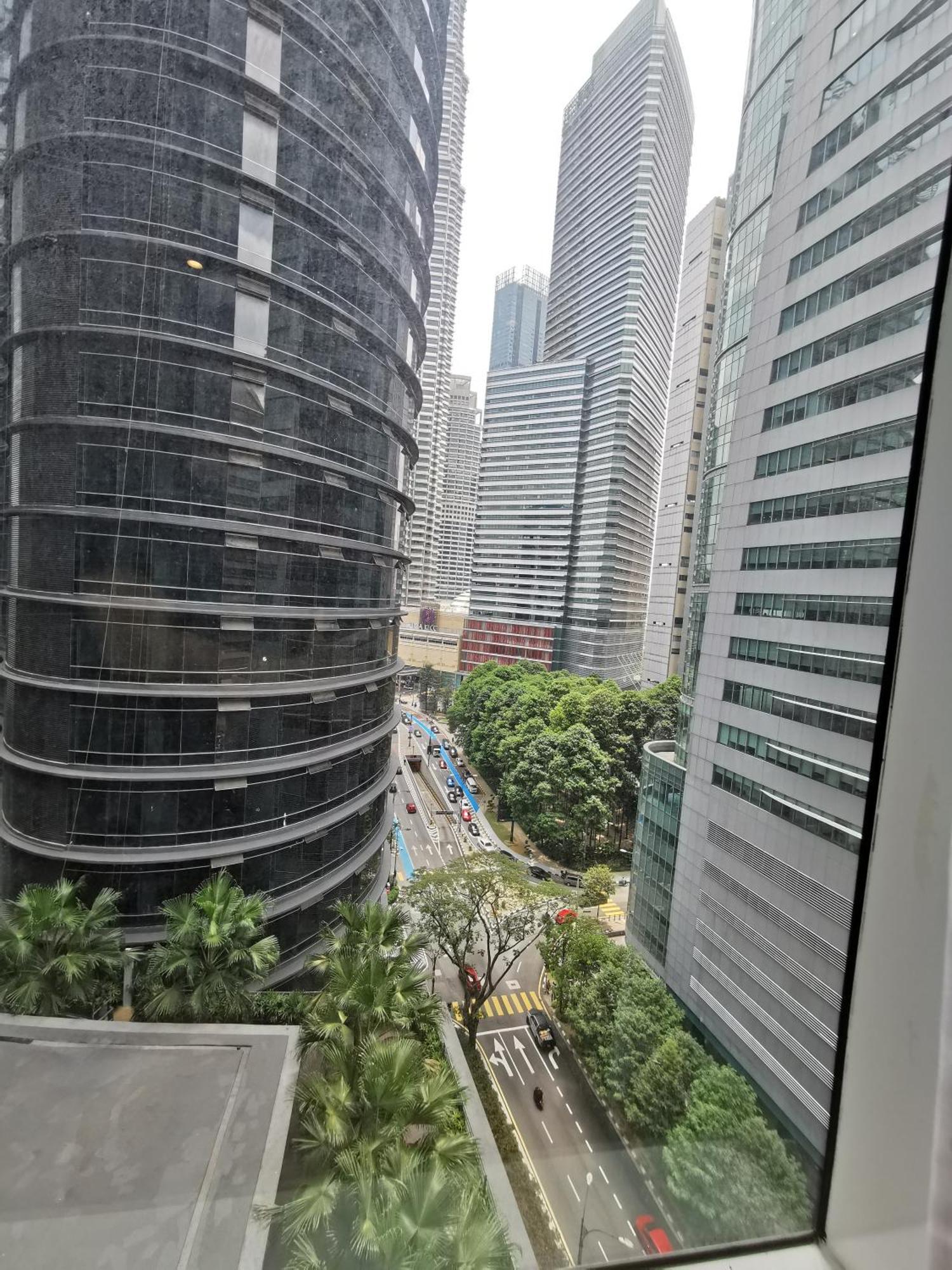 Sky Suites Klcc By Autumn Suites Premium Stay Kuala Lumpur Room photo